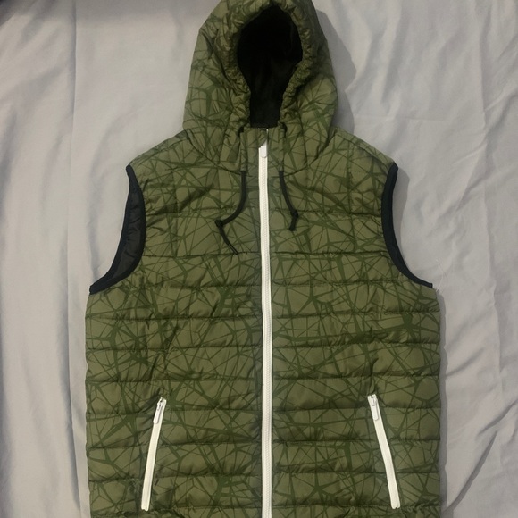 SNEAKER HEAD Other - Sneaker Head polyfill hooded veat